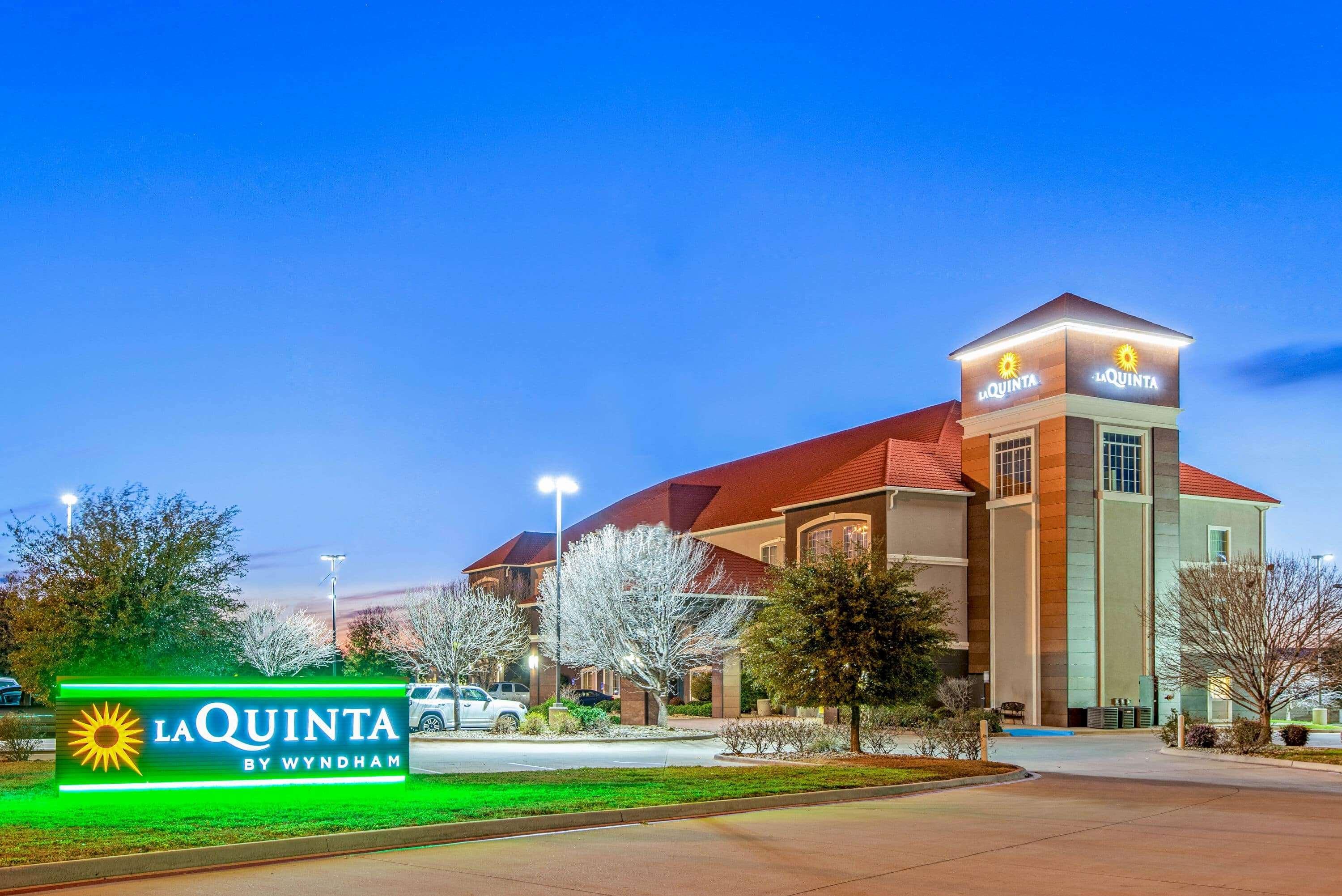 La Quinta By Wyndham Eastland Exterior foto